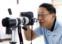 ‘따뜻한’ 사진가 강경석, 전국 500여 개 지역농협과 함께 8만여 명의 어르신들의 소중한 모습 카메라에 담아