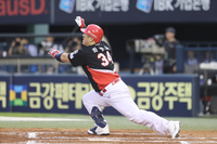 42세에 ‘무릎쏴 홈런’, 최형우는 도대체…이렇게 잘하는 이유가 무엇일까 [SS집중분석]