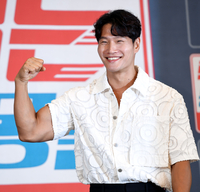 ‘극비리 결혼’ 김종국, 비밀 많아도 국민인기는 여전…데뷔 30주년 기념 콘서트 전석 매진