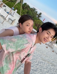 에일리, 비행중 아찔한 사고…♥최시훈 “아내 잃는 줄”