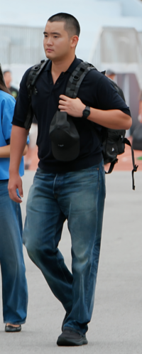 ‘해군장교 입대’ 이지호, 美시민권 포기 드문 사례…“특권 내려놓았다” 평가