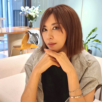 가수 김완선, 단발 헤어 변신…“10년 만의 짧은 머리, 날아갈 것 같아요”