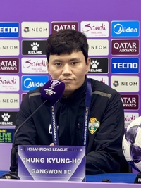 “선수와의 약속 지켜야” 정경호 감독 ‘배려의 리더십’ 강원 역사적 ALCE 데뷔전 승리 원동력 되다[SS현장]