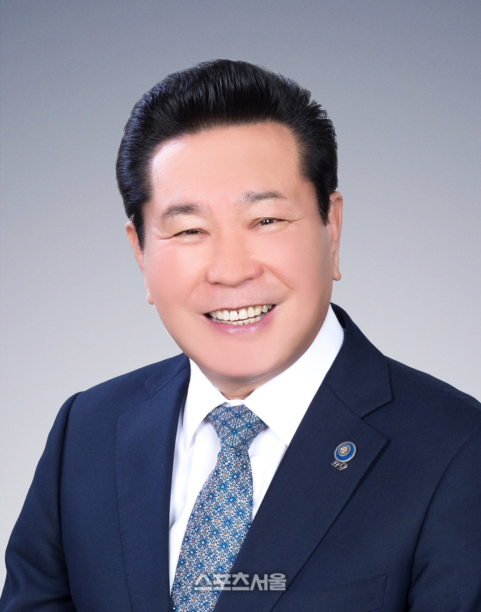 김금석 전주그랜드힐스턴호텔 회장 .