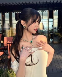 장원영, 주얼리보다 빛나는 미모...‘인형 비주얼로 시선 강탈’