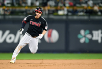 [포토]질주하는 LG 문성주