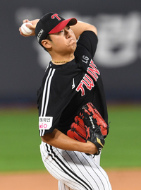 [포토]LG 선발 송승기의 역투