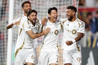 그야말로 ‘원맨쇼’ 손흥민, 유효 슛 4개로 MLS 첫 ‘해트트릭’까지 달성…LAFC도 4-1 완승
