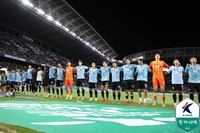 우승 조기 확정 9부 능선 넘는다…전북, 2위 김천 이기면 31R 축포도 가능