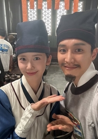 ‘폭군의 셰프’ 송이담, 3개 국어 능통…실제 中명문대 출신