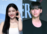 김유정·김도훈, 함께 여행간 건 맞지만 열애설은 부인 “단체여행일 뿐!”