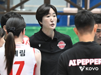 다잡은 컵대회 ‘첫 승’ 놓친 장소연 감독 “리시브 흔들린 4세트 초반이 상당히 아쉽다”[현장인터뷰]