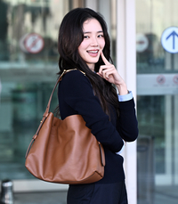 ‘귀여운 배우’ 박규영의 공항패션 콘셉트는? 캐쥬얼이 어울리는 귀여운 여인! [이주상의 e파인더]