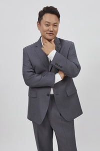 ‘직장인들’ 김민교 “난 중앙 미드필더…기억 남는 게스트? 손흥민” [SS인터뷰]