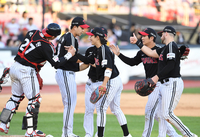 LG-한화의 알 수 없는 ‘1위 경쟁’→‘정규시즌 우승’ 분수령 될 ‘운명의 일주일’ 돌입 [SS포커스]