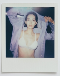 나나, 몽환美 가득한 화보 공개...완벽 보디라인+시크한 매력