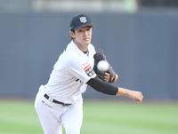 벌써 ‘영구결번’ 후보로 불리는 이유→“구속 떨어졌다” 했는데, 2G 연속 호투→‘고퀄스’ 고영표의 ‘활약’ 비결 [SS집중분석]