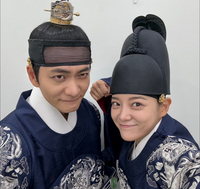 김세정-강태오, ‘이강에는 달이 흐른다’ 포스터 촬영 현장 공개!...“역대급 꿀케미”