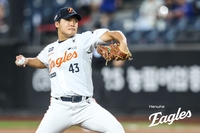 정우주, 어쩜 이렇게 잘 던질까…‘류현진+커쇼 커브’ 새롭게 장착하니 ‘우주 최강’으로 성장한다 [SS집중분석]