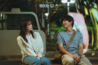 ‘멜로 얼굴’ 송중기와 ‘매력 가득’ 천우희, 첫사랑으로 그린 웰메이드 [SS연예프리즘]