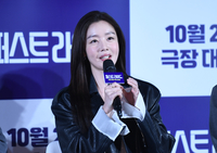 [포토] 한선화 ‘푹풋한 인사’