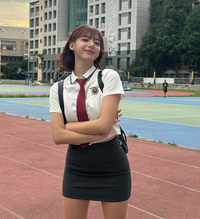 치어리더 하지원, 대만 교복 패션으로 ‘쿼카’ 매력 발산