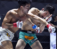 로드FC 플라이급 챔피언 이정현, 편예준의 저돌성에 어렵게 1차 방어 성공해