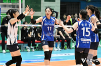 4세트 11-16을 뒤집으며 승리, ‘역전의 명수’로 거듭난 기업은행 9년 만의 컵 대회 우승[현장리뷰]