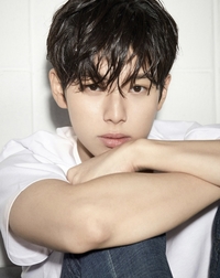 ‘폭군 신드롬 주역’ 이채민, 드라마 찢고 현실로 타임슬립…자체 최고 시청률 17.1%