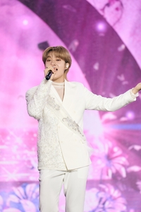 한국 데뷔한 태국 ‘국민 아들’…누뉴 차와린 “아이유·NCT 재현 좋아해” [SS현장 종합]