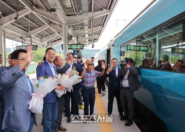 해남군, 철도시대 열렸다.
..사통팔달 교통망 전국을 잇는다