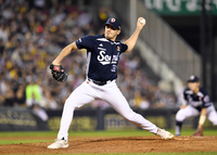 [포토]LG전 등판한 두산 잭로그