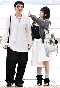 ‘뗄레야 뗄 수 없는’ 현아-용준형 부부, 내 꺼! [포토]