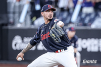 ‘진작 이렇게 던졌더라면’ 롯데 벨라스케즈, 시즌 첫 ‘무실점’이 마지막 등판이라니 [SS시선집중]