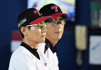 ‘우승→육성→우승’ LG 정상 등극, 김정준 코치가 있었다…염갈량과 ‘환상 호흡’ [LG 우승]