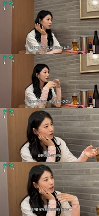 ‘다 이루어질지니’ 수지, 여우주연상 비하인드 고백…“마냥 기쁘지 않았다”