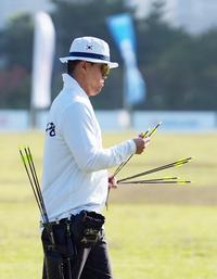 [포토]발걸음 옮기는 최은규(현대자동차 정몽구배 한국양궁대회)
