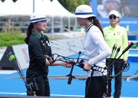[포토]문예은, 한승연 꺾고 컴파운드 4강 진출