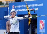 [포토]조한이, 매서운 눈빛으로!