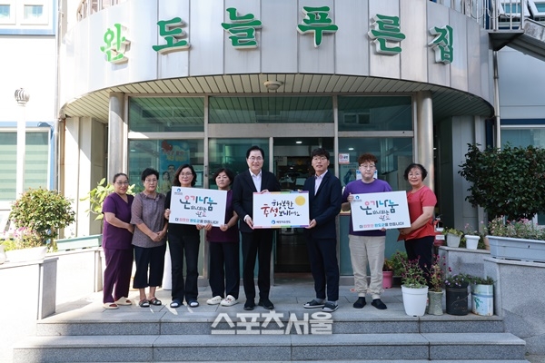 완도군, 추석 맞아 사회복지시설·기관 위문 ‘온정 나눠
