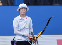 [포토]리커브 8강전에 출전하는 조한이