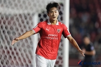 ‘2005년생’ 황서웅, 프로 데뷔골 폭발…포항, 카야 2-0 꺾고 ACL2 2연승