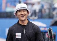 [포토]컴파운드 우승 차지한 양재원의 함박 웃음