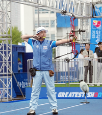 [포토]힘차게 슈팅하는 김종호