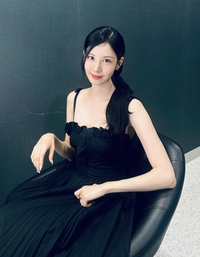 ‘인형이 따로 없네’… 서현, 블랙 드레스 여신 변신