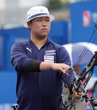 [포토]정몽구배 양궁 컴파운드 준결승전 치르는 안태환