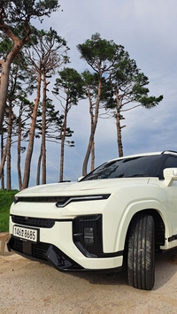 토레스·액티언 HEV…도심에선 전기차처럼, 주말엔 패밀리 SUV로[배우근의 생활형 시승기]