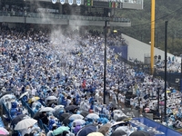 ‘폭우? 문제 없다’ 라팍 채운 2만 명의 ‘함성’ 감동…가을야구의 진짜 주인공=‘팬’인 이유 [SS현장속으로]