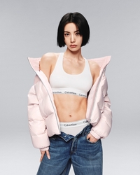 나나, ‘강렬 눈빛 X 탄탄 복근’ 언더웨어 화보 공개!