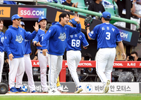 ‘가을야구 울렁증 극복’ 최원태+‘1회초 선두타자 홈런’ 이재현 앞세운 삼성, SSG에 5-2 승리 [준PO1]